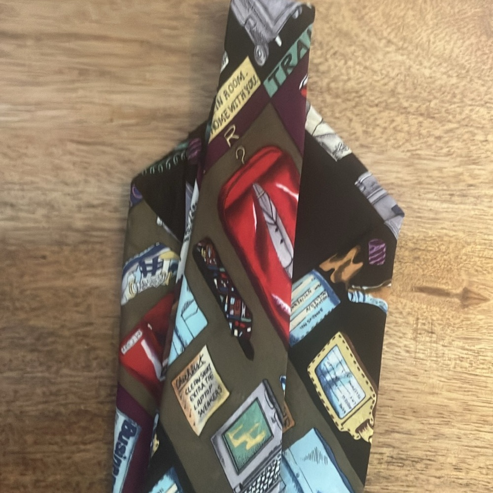 Nostalgic 1994 Nicole Miller Silk Tie In-Flight Necessities 90s Travel - Picture 12 of 13